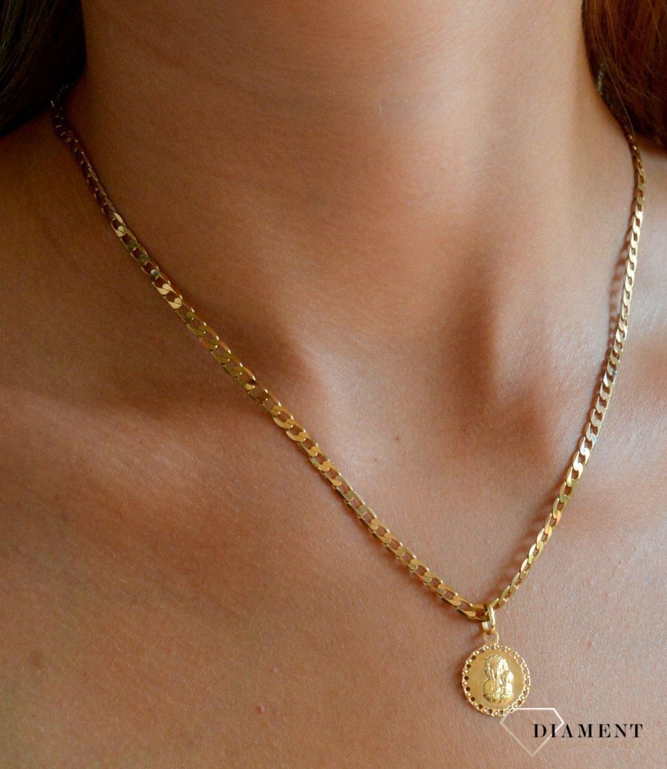 Złota zawieszka 585 medalik Matka Boska Częstochowska ZA 1544..jpg